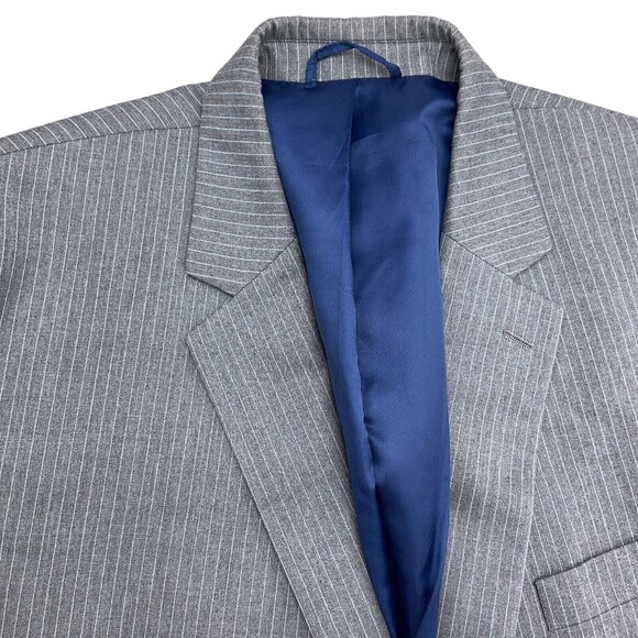 Bill Blass Blazer Men 48R Gray Pinstripe‎ Karako Classic Career Jacket Polyester - Picture 2 of 13